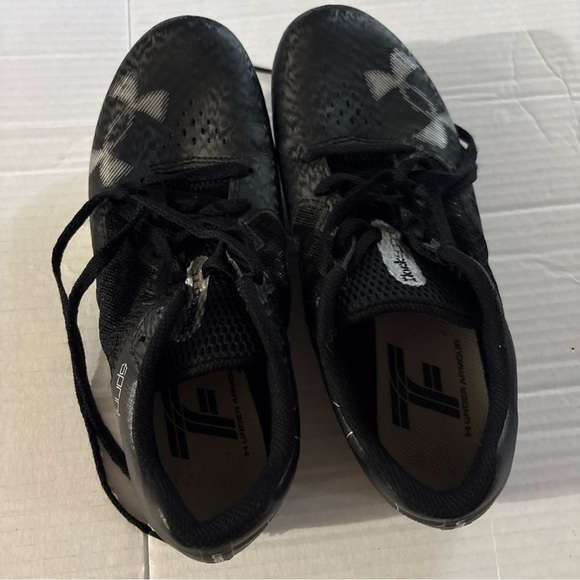 Under Armor Track & Field Cleats Black Unisex M7.5/W9 - Picture 3 of 6